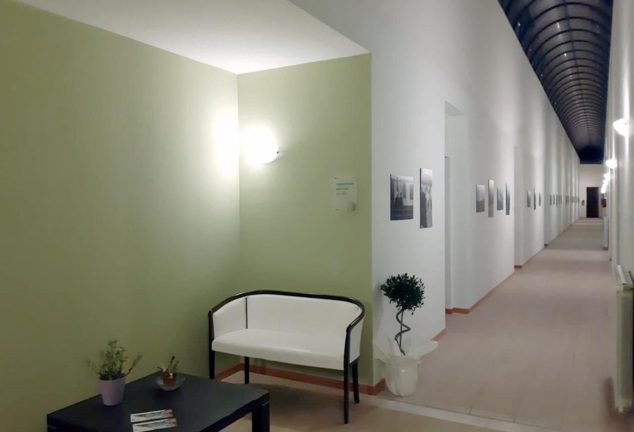 Residence Terme Di San Giacomo Sarnano Esterno foto